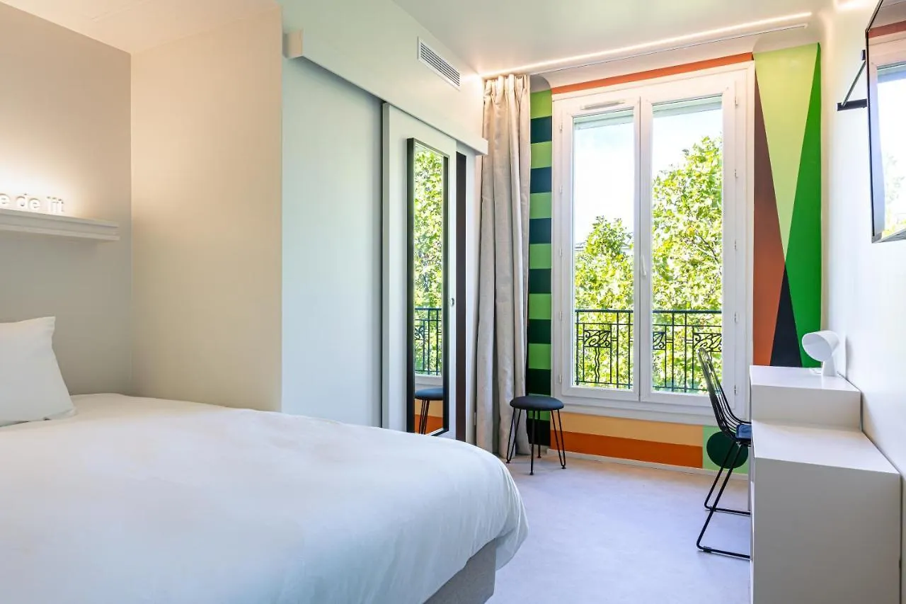 ***  Graphik Montparnasse Hotel Paris France